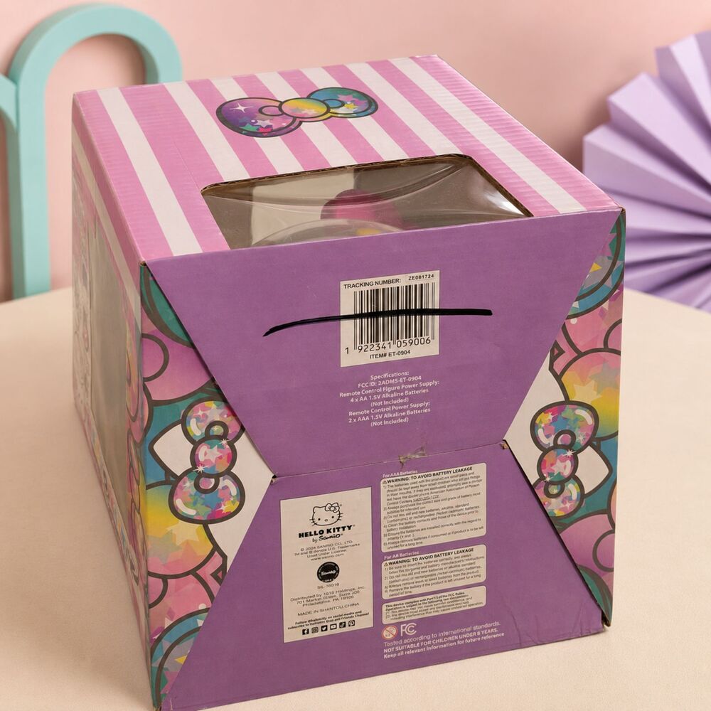 Hello Kitty Remote Control Figure with Pop Confetti Function – New - Picture 5 of 5